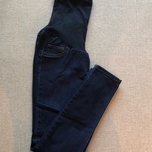 Jessica Simpson maternity jeans